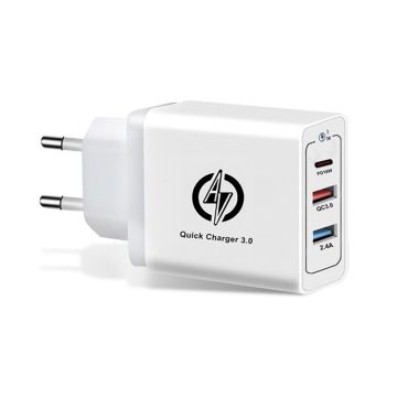 AV Fast Charger 2 x USB A 1 x USB C